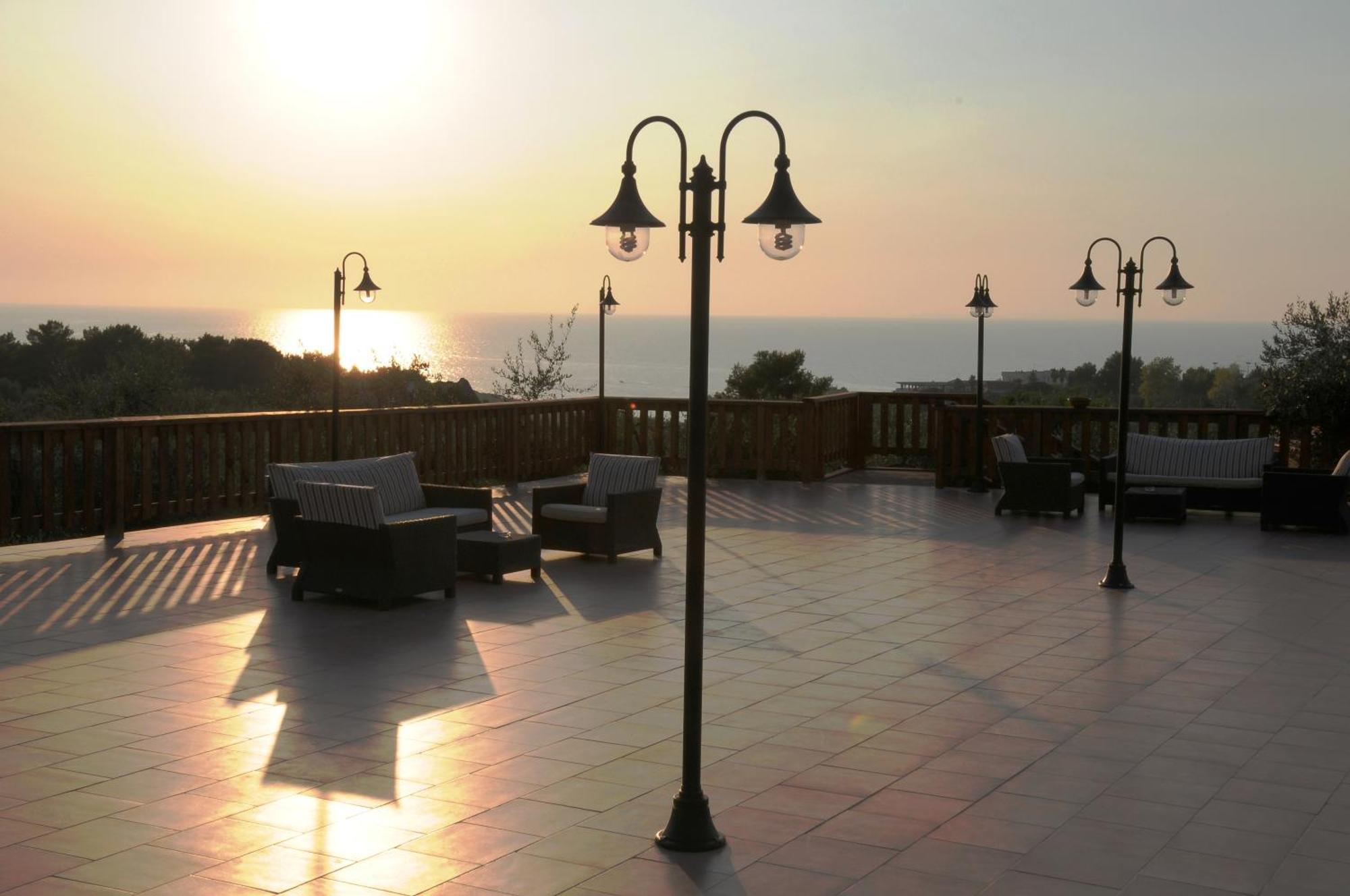 Villaggio Uliveto Rodi Garganico Exterior photo